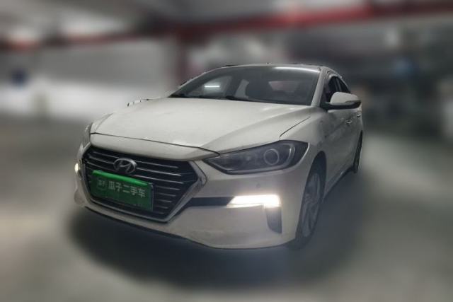 Ojetý Hyundai Elantra PHEV 2019 1.6L PHX Le Xing Edition