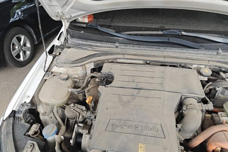 Used Hyundai Elantra PHEV 2019 1.6L PHS Comfort Edition Engine Bay Right