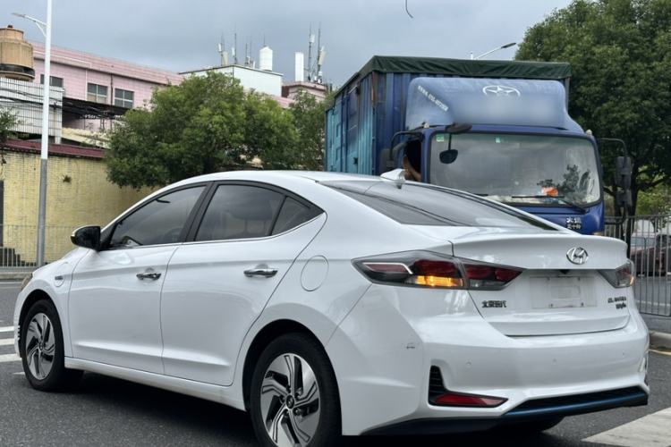 Used Hyundai Elantra PHEV 2019 1.6L PHX Le Xing Edition Exterior 6
