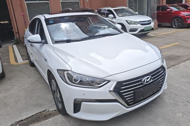 Used Hyundai Elantra PHEV 2019 1.6L PHX Le Xing Edition Front Right 45 Deg