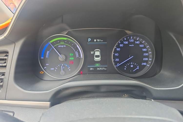 Used Hyundai Elantra PHEV 2019 1.6L PHS Comfort Edition Instrument Cluster