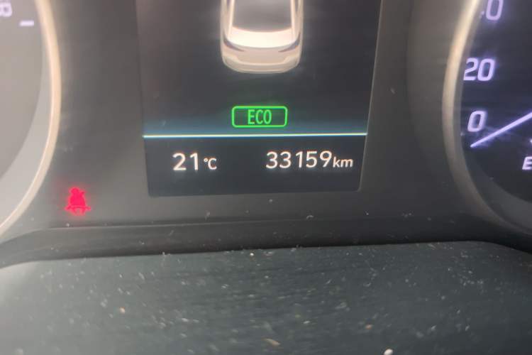 Used Hyundai Elantra PHEV 2019 1.6L PHS Comfort Edition Odometer Close Up