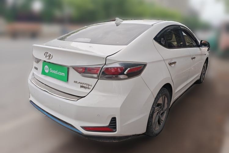 Used Hyundai Elantra PHEV 2019 1.6L PHX Le Xing Edition Rear Right 45 Deg