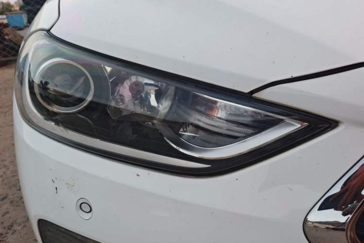 Used Hyundai Elantra PHEV 2019 1.6L PHX Le Xing Edition Right Front Headlight