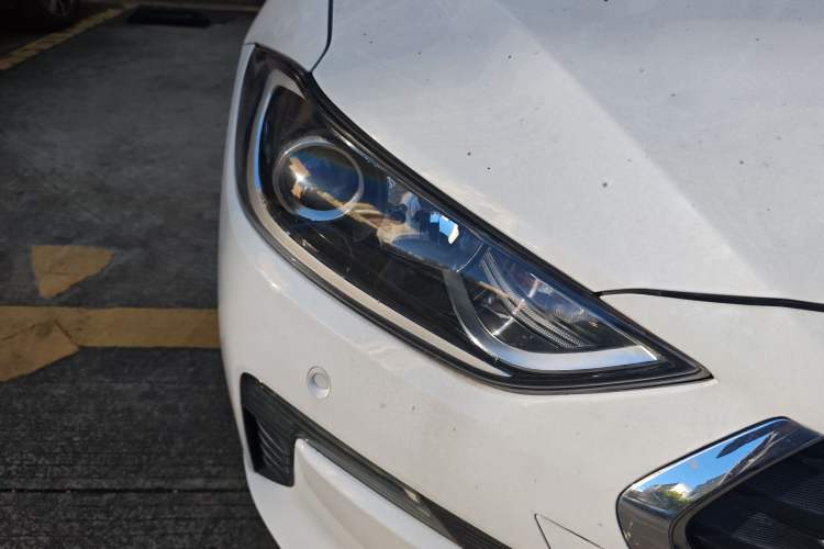 Used Hyundai Elantra PHEV 2019 1.6L PHX Le Xing Edition Right Front Headlight