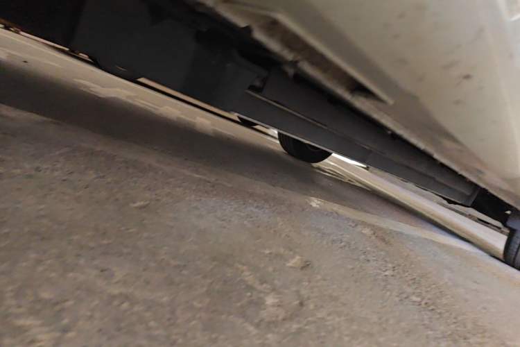 Used Hyundai ELEXIO 2025 Model Two-Wheel-Drive TECH Edition 64.2kWh Chassis Front Left