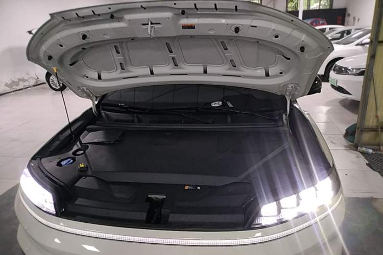 Used Hyundai ELEXIO 2025 Model Two-Wheel-Drive TECH Edition 64.2kWh Engine Bay