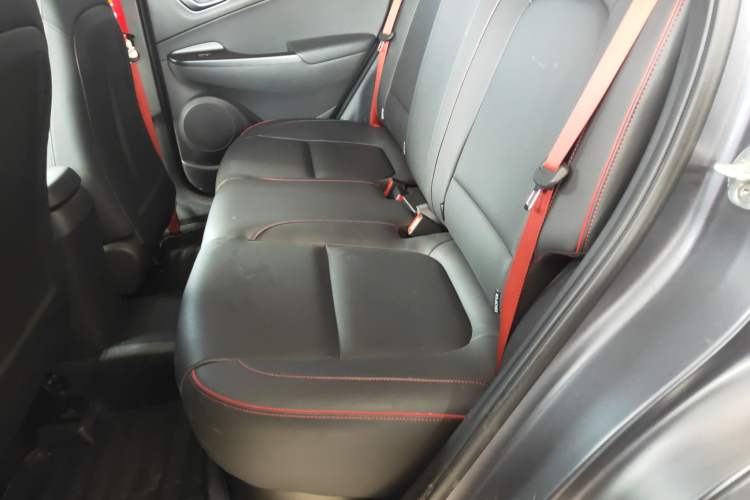 Used Hyundai ENCINO 2019 1.6T Iron Man Edition Left Rear Seat