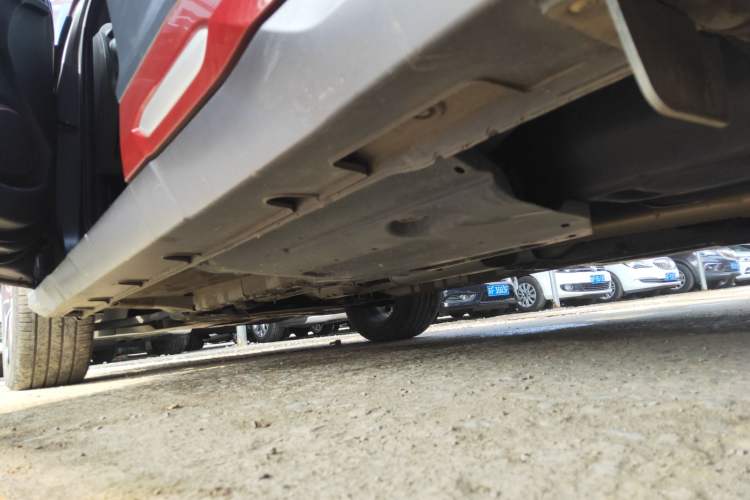 Used Hyundai ENCINO 2019 1.6T Iron Man Edition Left Side Sill