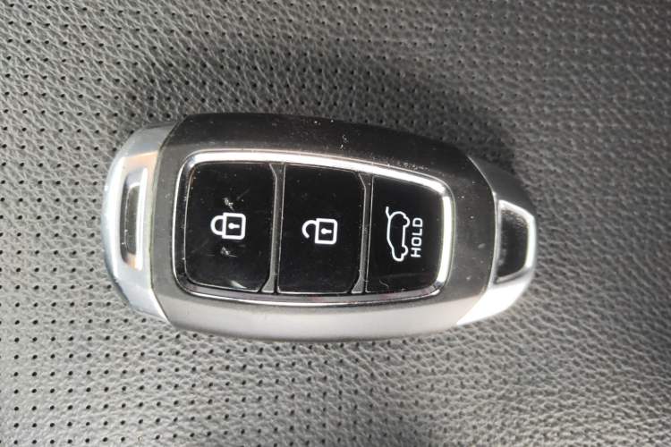 Used Hyundai ENCINO 2019 1.6T Iron Man Edition Vehicle Key