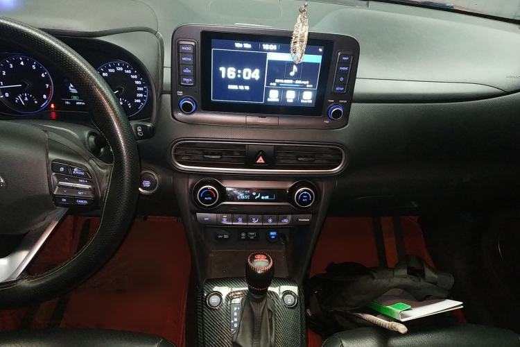 Used Hyundai ENCINO 2018 1.6T Dual-Clutch Zhilian Edition China V Standard Audio And AC Panel