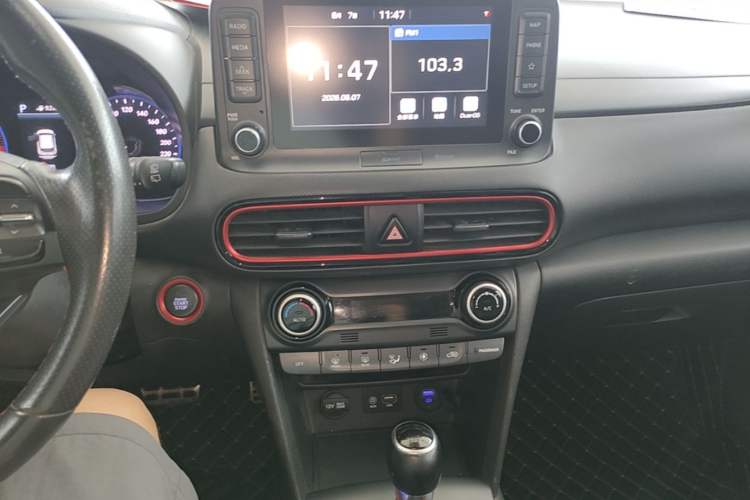Used Hyundai ENCINO 2018 1.6T Dual-Clutch ZhiPao Edition China V Standard Audio And AC Panel