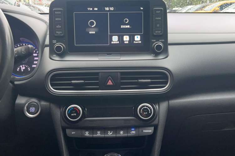 Used Hyundai ENCINO 2018 1.6T Dual-Clutch Zhilian Edition China V Standard Audio And AC Panel