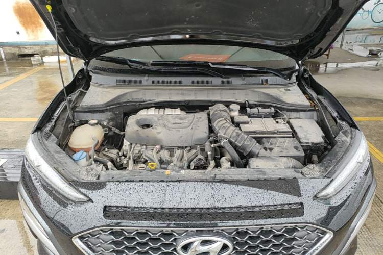 Used Hyundai ENCINO 2018 1.6T Dual-Clutch ZhiPao Edition China V Standard Engine Bay