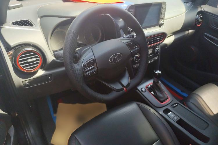 Used Hyundai ENCINO 2018 1.6T Dual-Clutch ZhiPao Edition China V Standard Interior 3