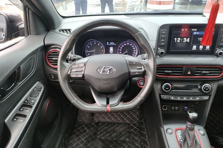 Used Hyundai ENCINO 2018 1.6T Dual-Clutch ZhiPao Edition China V Standard Steering Wheel