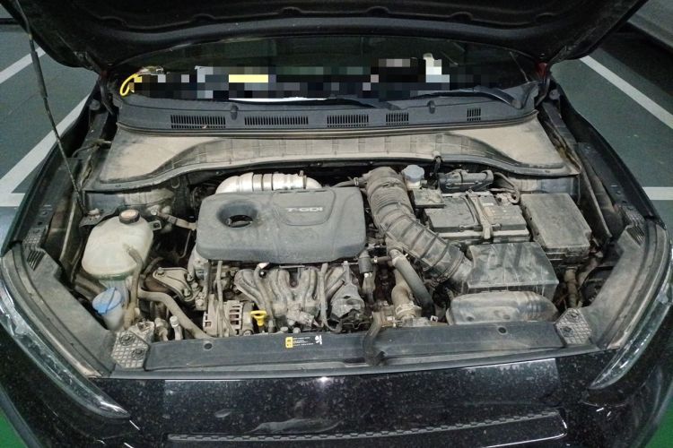 Used Hyundai ENCINO 2018 1.6T Dual-Clutch ZhiPao Edition China V Standard Engine Bay