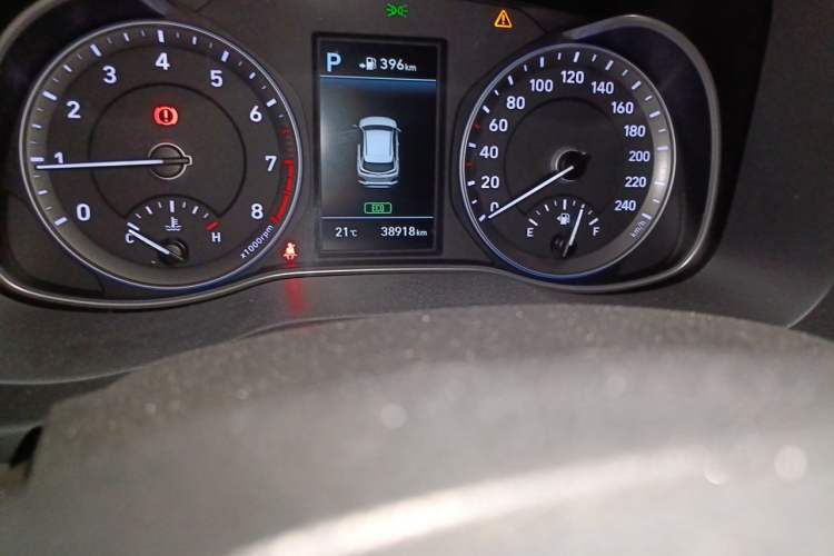 Used Hyundai ENCINO 2018 1.6T Dual-Clutch ZhiPao Edition China V Standard Odometer Close Up
