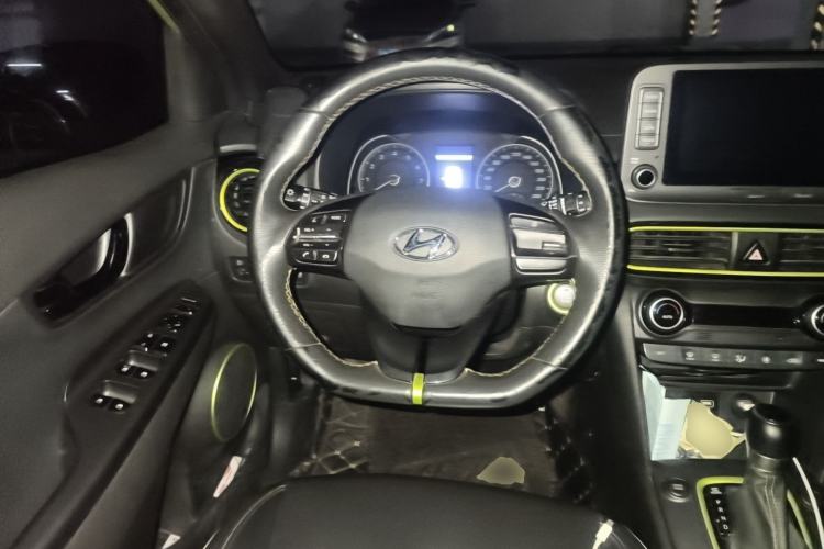 Used Hyundai ENCINO 2018 1.6T Dual-Clutch ZhiPao Edition China V Standard Steering Wheel