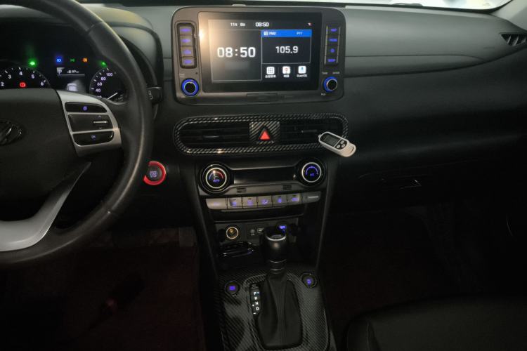 Used Hyundai ENCINO 2018 1.6T Dual-Clutch Zhilian Edition China V Standard Audio And AC Panel