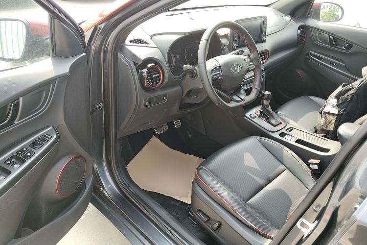 Used Hyundai ENCINO 2018 1.6T Dual-Clutch ZhiPao Edition China V Standard Driver Seat