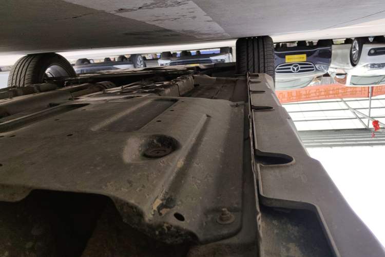 Used Hyundai ENCINO 2018 1.6T Dual-Clutch ZhiPao Edition China V Standard Left Side Sill