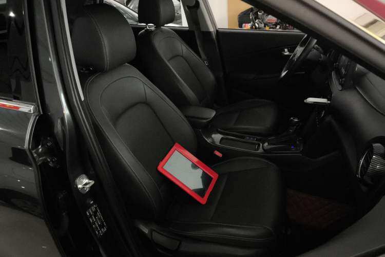 Used Hyundai ENCINO 2018 1.6T Dual-Clutch Zhilian Edition China V Standard Right Front Seat