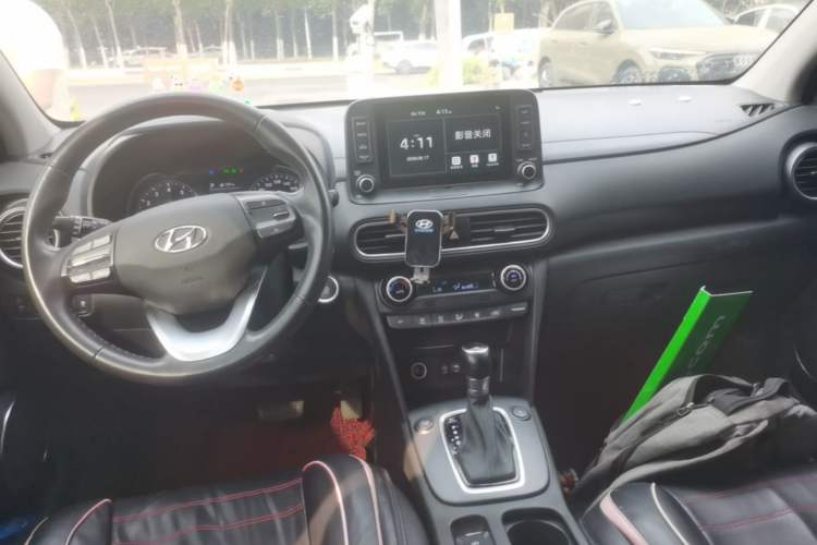 Used Hyundai ENCINO 2018 1.6T Dual-Clutch Zhilian Edition China V Standard Center Console