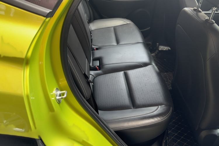 Used Hyundai ENCINO 2018 1.6T Dual-Clutch Zhilian Edition China V Standard Interior 2