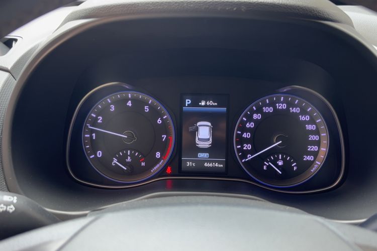 Used Hyundai ENCINO 2018 1.6T Dual-Clutch Zhilian Edition China V Standard Odometer Close Up
