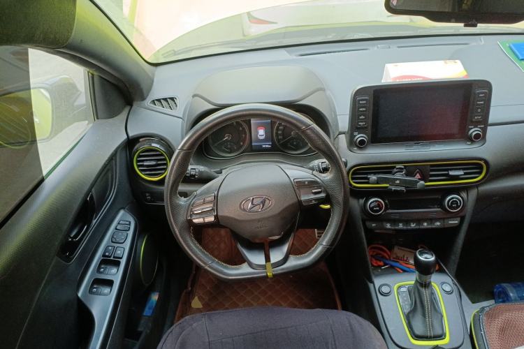 Used Hyundai ENCINO 2018 1.6T Dual-Clutch ZhiPao Edition China V Standard Steering Wheel