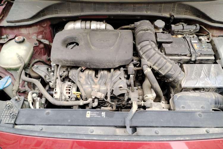Used Hyundai ENCINO 2018 1.6T Dual-Clutch ZhiPao Edition China V Standard Engine Bay