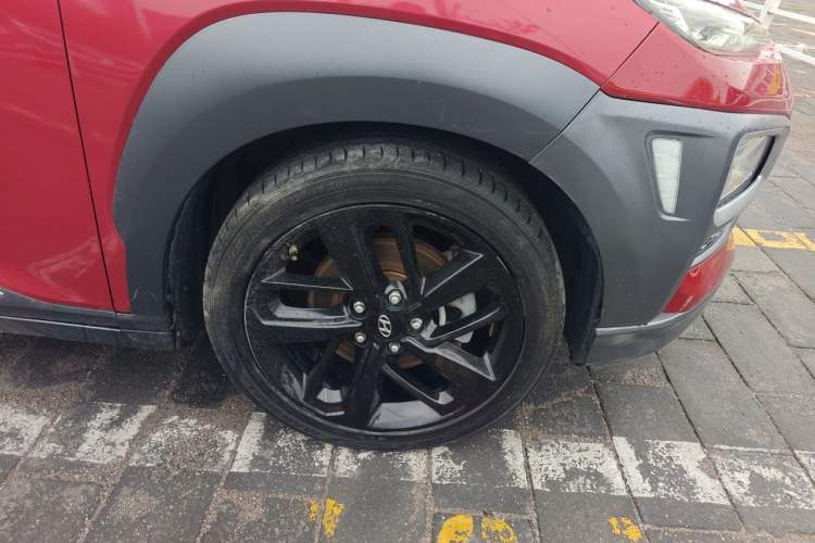Used Hyundai ENCINO 2018 1.6T Dual-Clutch ZhiPao Edition China V Standard Right Front Wheel Hub