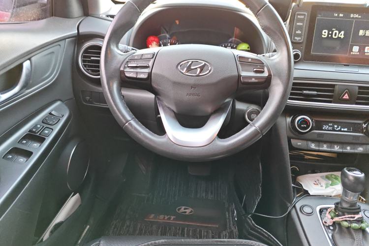 Used Hyundai ENCINO 2018 1.6T Dual-Clutch Zhilian Edition China V Standard Steering Wheel