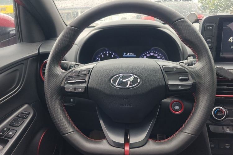 Used Hyundai ENCINO 2018 1.6T Dual-Clutch ZhiPao Edition China V Standard Steering Wheel
