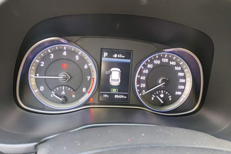 Used Hyundai ENCINO 2018 1.6T Dual-Clutch ZhiPao Edition China V Standard Instrument Cluster