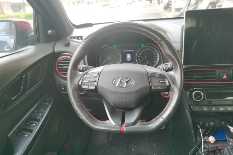 Used Hyundai ENCINO 2018 1.6T Dual-Clutch ZhiPao Edition China V Standard Steering Wheel