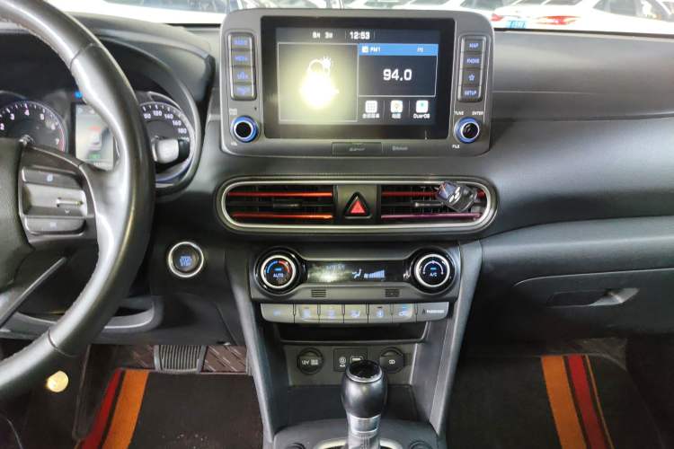 Used Hyundai ENCINO 2018 1.6T Dual-Clutch Zhilian Edition China V Standard Audio And AC Panel