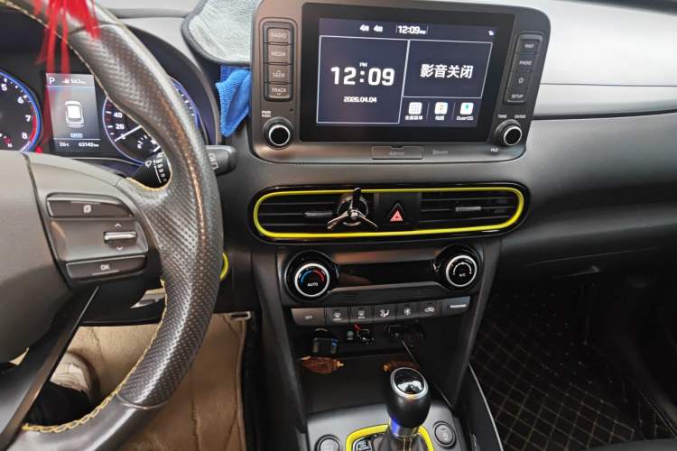 Used Hyundai ENCINO 2018 1.6T Dual-Clutch ZhiPao Edition China V Standard Audio And AC Panel