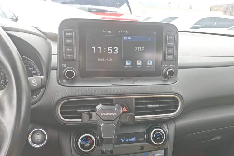 Used Hyundai ENCINO 2018 1.6T Dual-Clutch Zhilian Edition China V Standard Audio And AC Panel