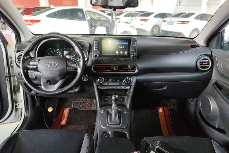 Used Hyundai ENCINO 2018 1.6T Dual-Clutch Zhilian Edition China V Standard Center Console