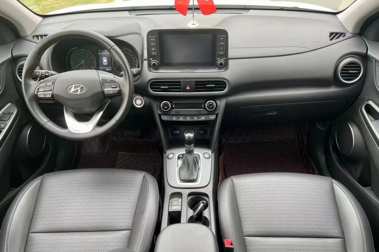 Used Hyundai ENCINO 2018 1.6T Dual-Clutch Zhilian Edition China V Standard Center Console