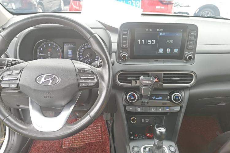 Used Hyundai ENCINO 2018 1.6T Dual-Clutch Zhilian Edition China V Standard Center Console