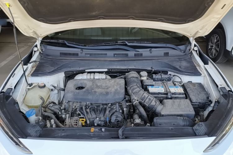 Used Hyundai ENCINO 2018 1.6T Dual-Clutch Zhilian Edition China V Standard Engine Bay