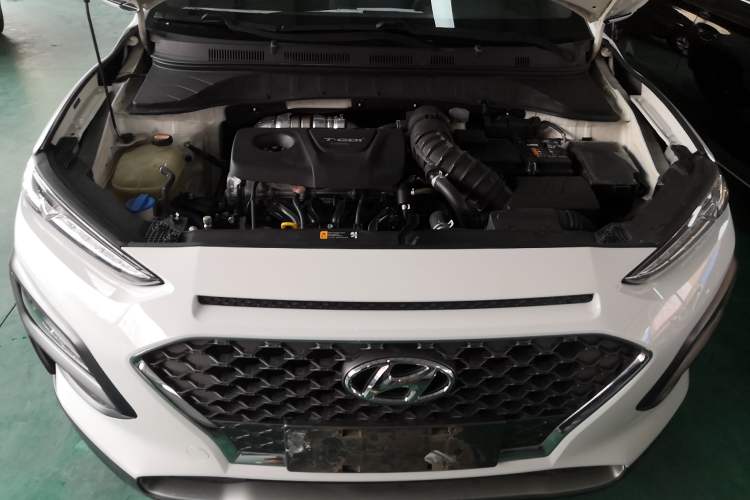 Used Hyundai ENCINO 2018 1.6T Dual-Clutch ZhiPao Edition China V Standard Engine Bay