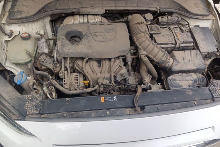 Used Hyundai ENCINO 2018 1.6T Dual-Clutch Zhilian Edition China V Standard Engine Bay