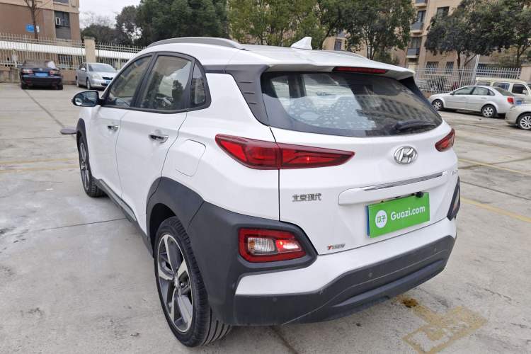 Used Hyundai ENCINO 2018 1.6T Dual-Clutch Zhilian Edition China V Standard Exterior 2