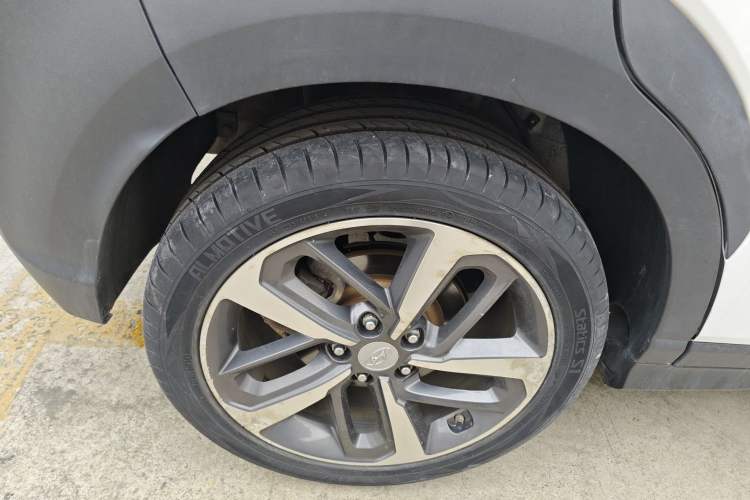 Used Hyundai ENCINO 2018 1.6T Dual-Clutch Zhilian Edition China V Standard Exterior 5