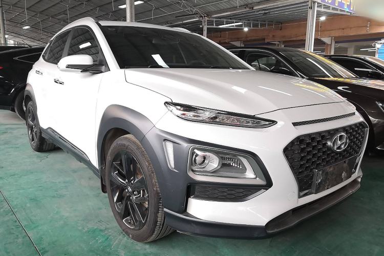 Used Hyundai ENCINO 2018 1.6T Dual-Clutch ZhiPao Edition China V Standard Front Right 45 Deg