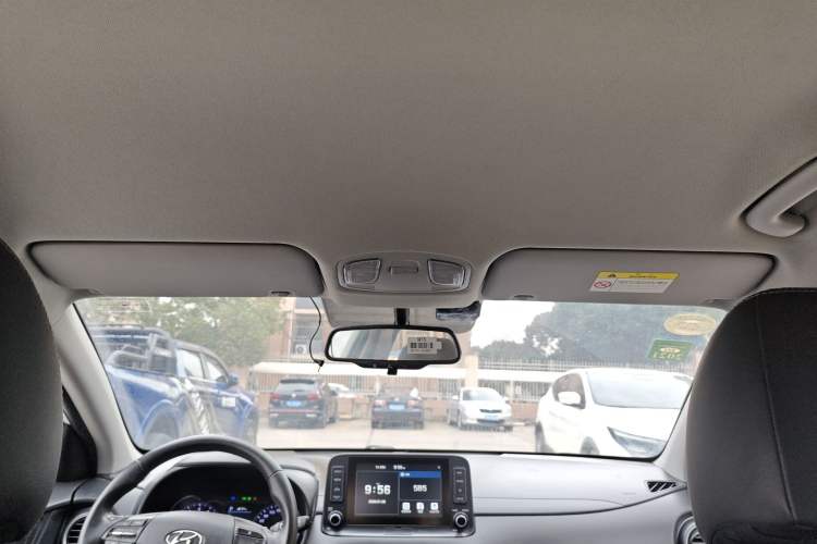 Used Hyundai ENCINO 2018 1.6T Dual-Clutch Zhilian Edition China V Standard Headliner